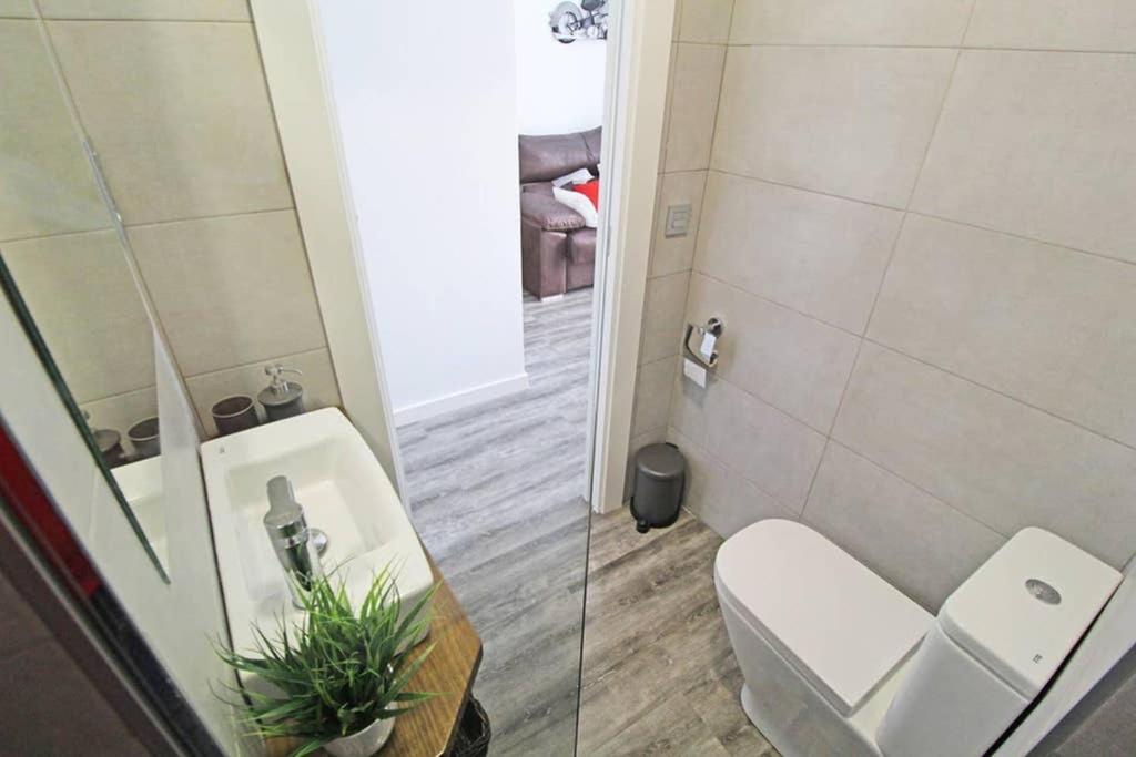 Apartamento De Diseno Centrico 5 Min Playa アリカンテ エクステリア 写真